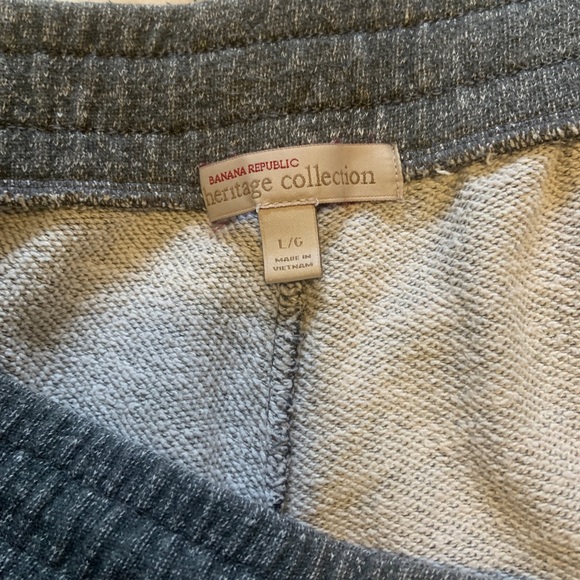 Banana Republic heritage collection side stripe joggers - Picture 6 of 6